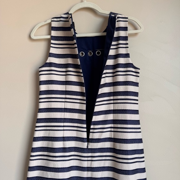 J.CREW Striped Scalloped Shift Dress 2 Grommets Navy/Ivory Sleeveless‎ Coastal - Picture 5 of 10